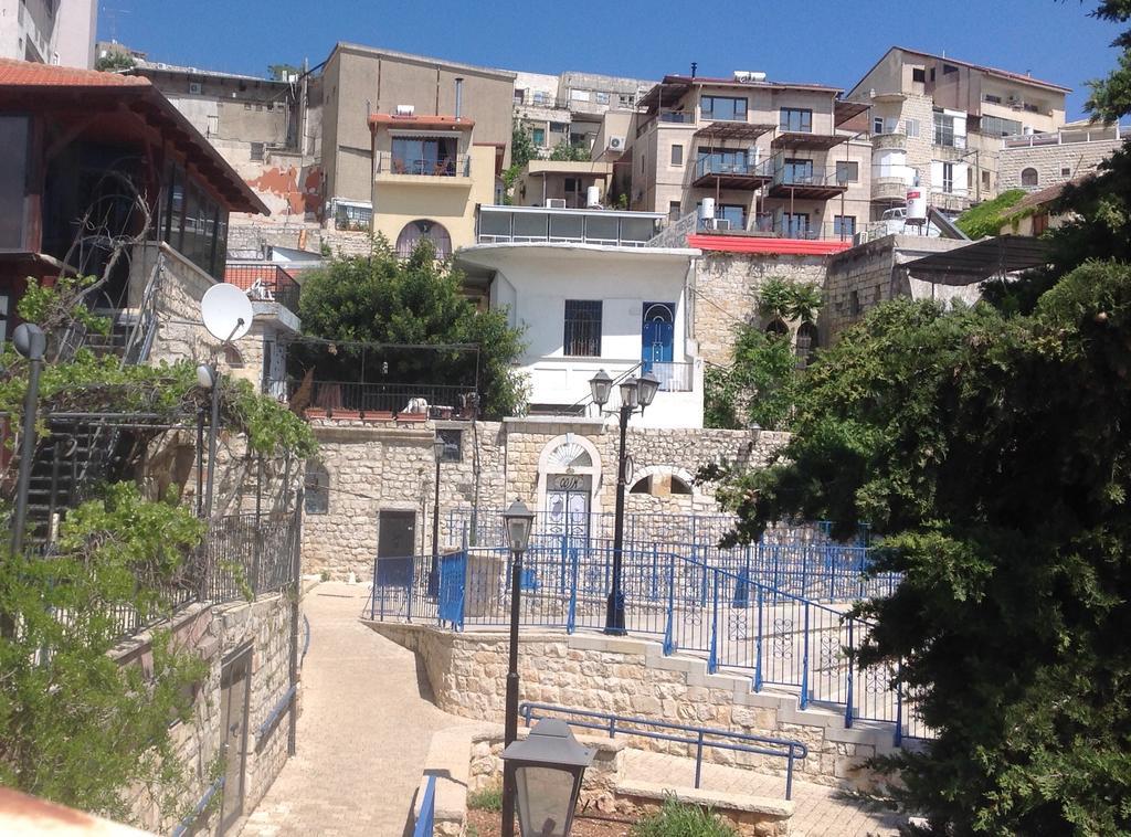 Hotel Off The Square Safed Exteriér fotografie